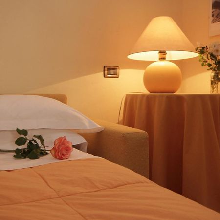 Hazelnut Valley Guarene Zimmer foto